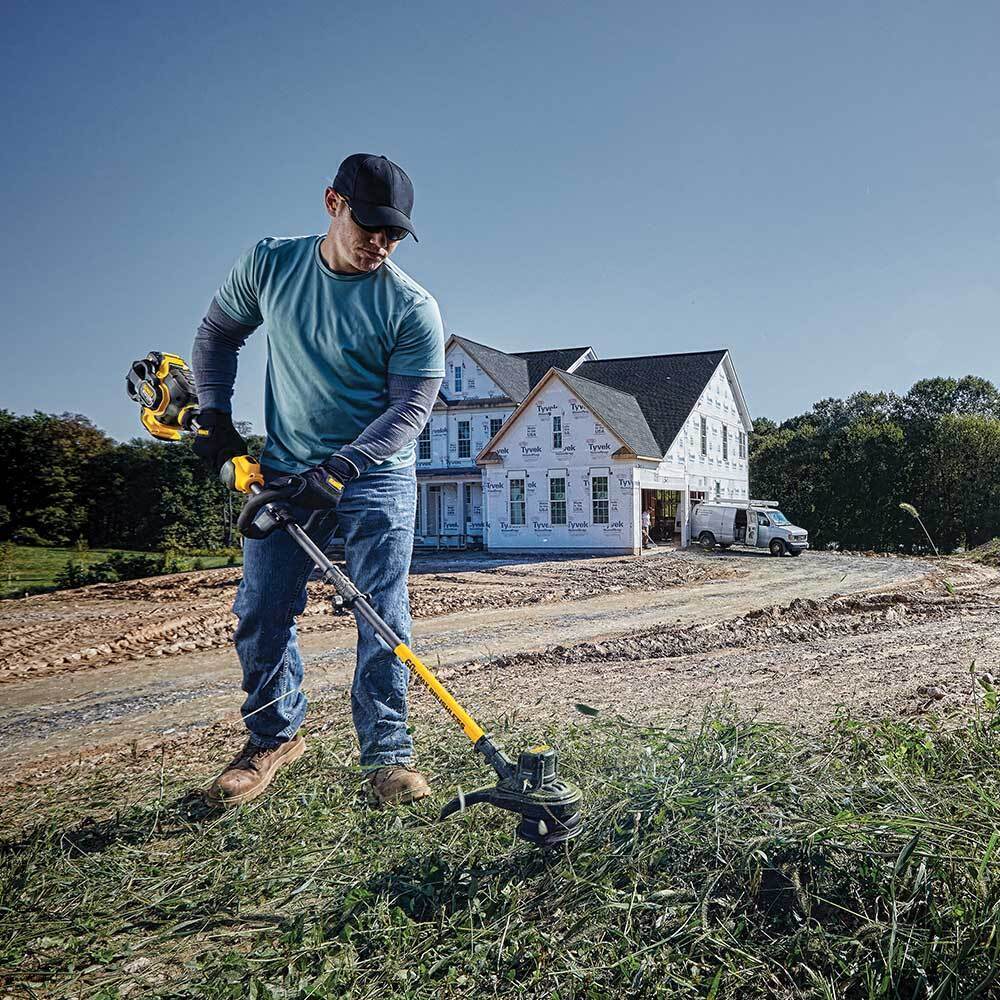 DEWALT DCST970B FLEXVOLT Cordless String Trimmer, Electric, 60V - Bare Tool New