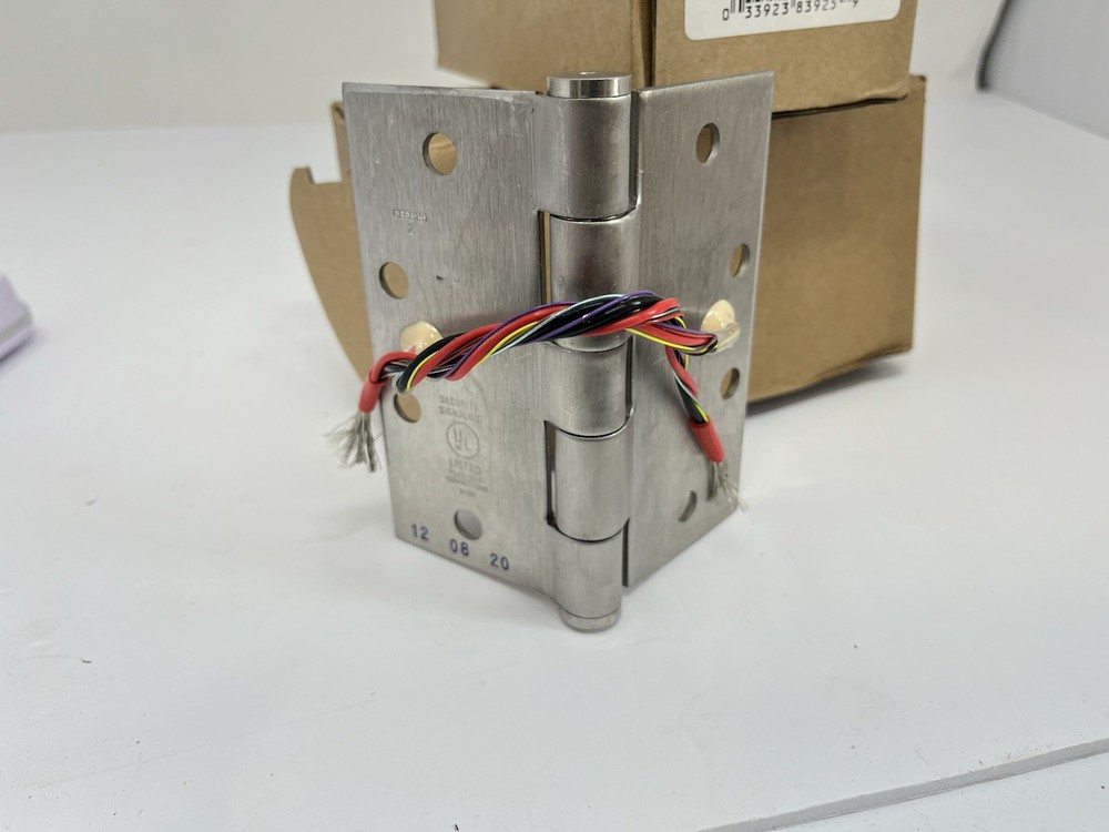 Stanley Security CECB191-18 4-1/2X4-1/2 32D Electrified Hinge SSL