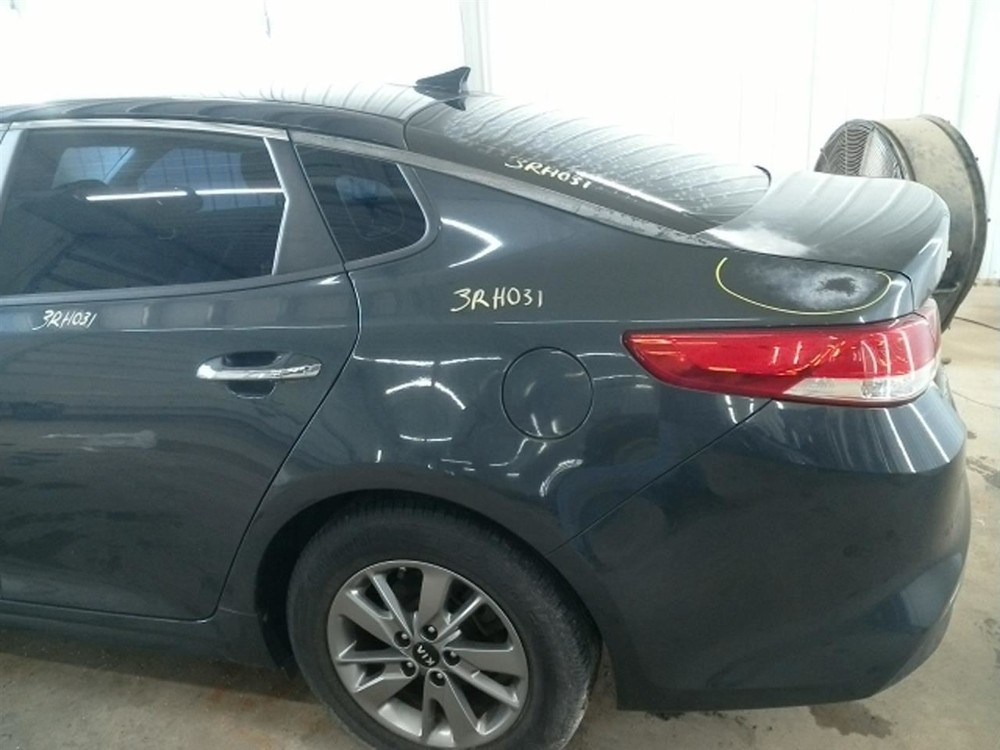 OPTIMAKIA 2016 Glove Box 104888482