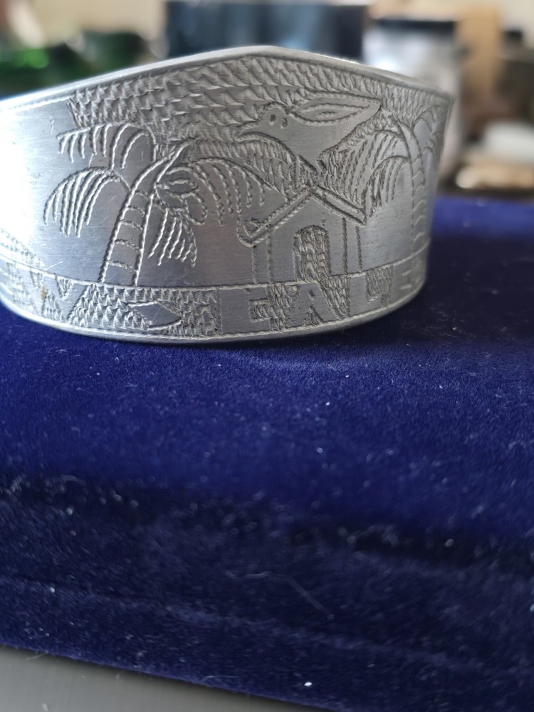 Vintage WW2 US Army Military Trench Art Engraved Decorated Metal Bracelet WWII