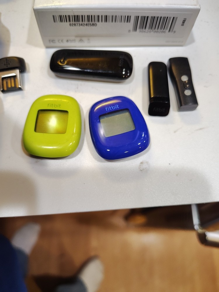 Fitbit Lot Of 5 Zip Wireless Activity Steps Calorie Activity Tracker Cords Bands