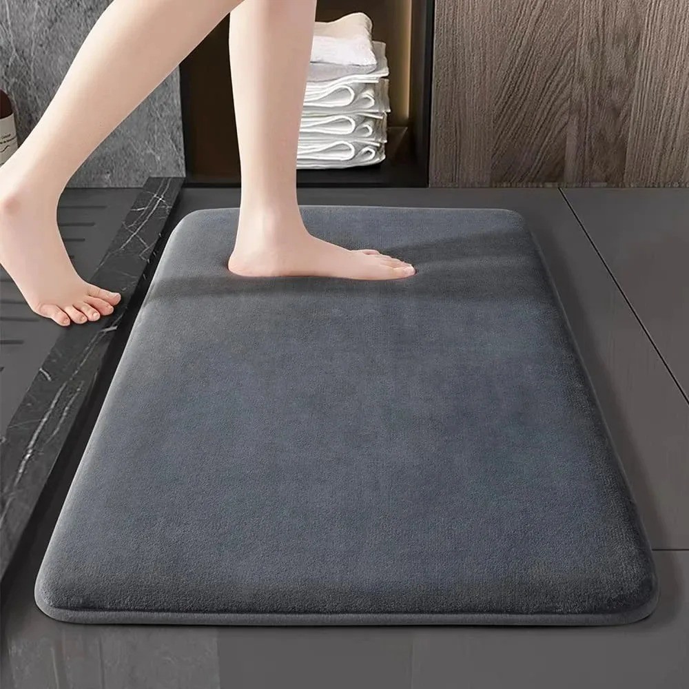 Non Slip Bathroom Mat Coral Velvet Absorbent Quick Dry Bath Floor Rug