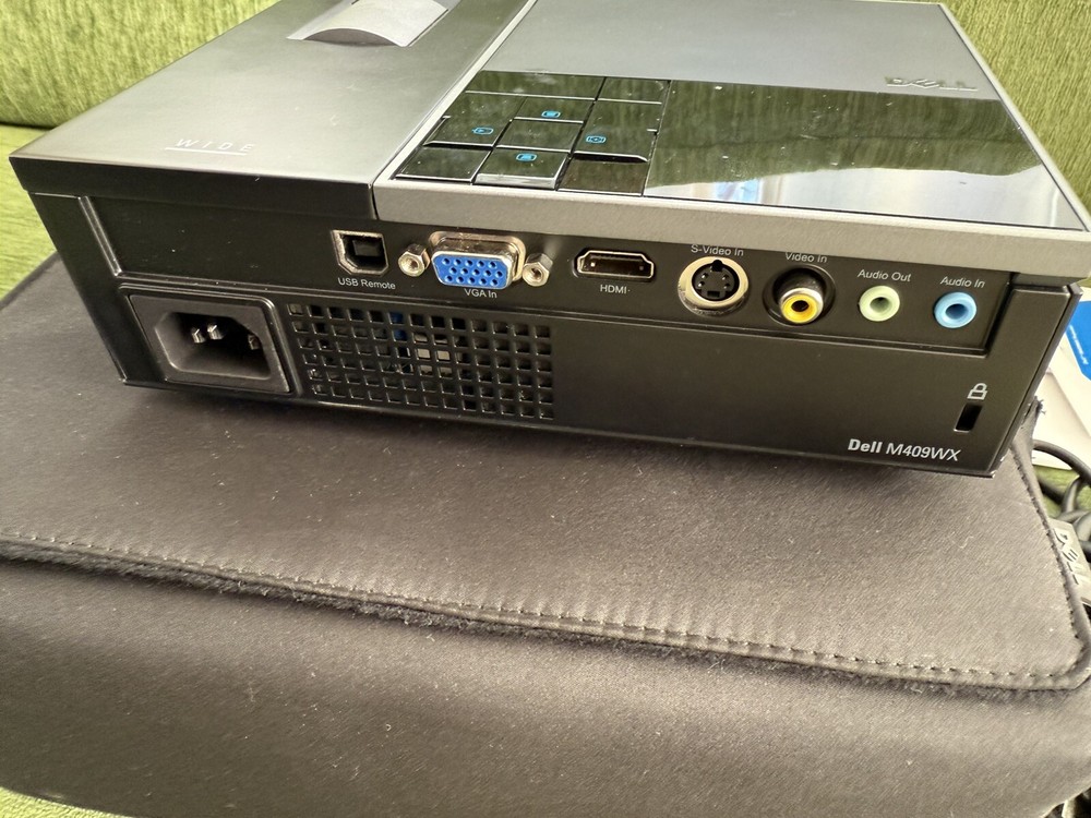 Dell M409WX Projector with Remote Control, Carrying Bag, Cables