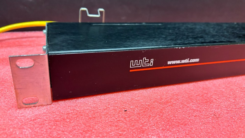 WTI Internet Power Switch IPS-400