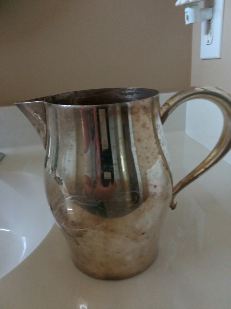 Vintage Oneida Silverplate Water Pitcher