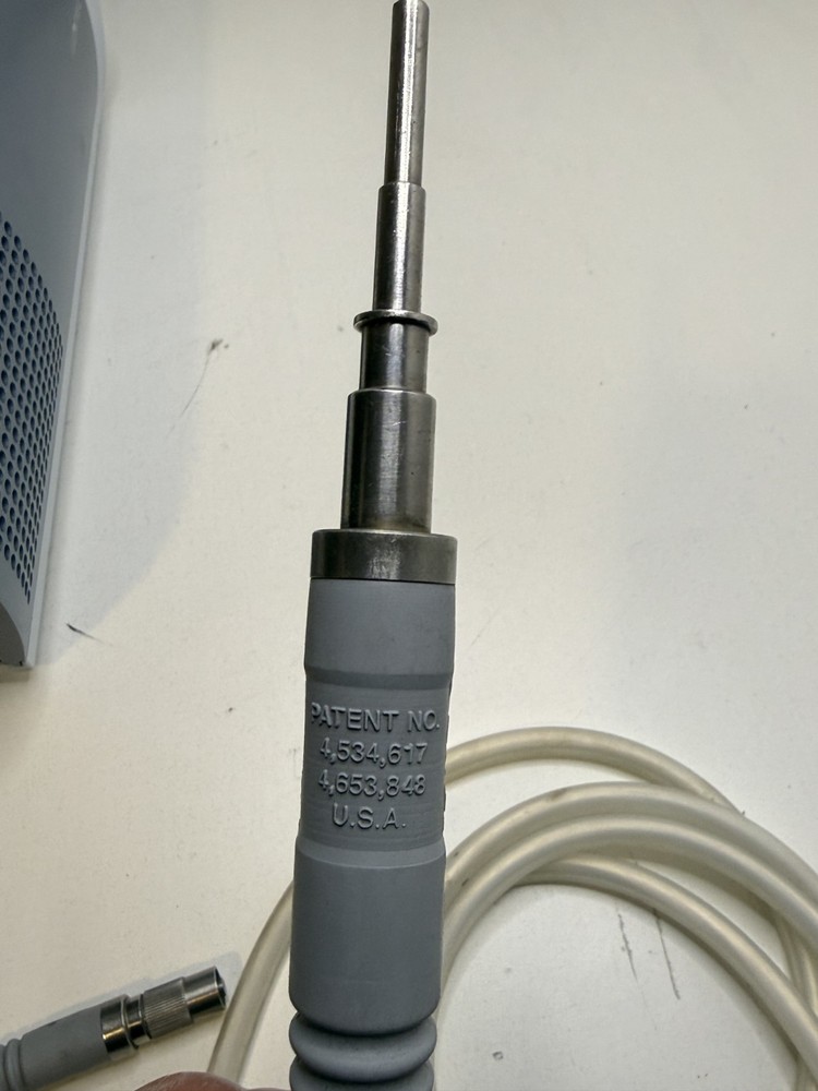 Integra Luxtec MLX Light Source W/ Fiber-Optic cable & headset