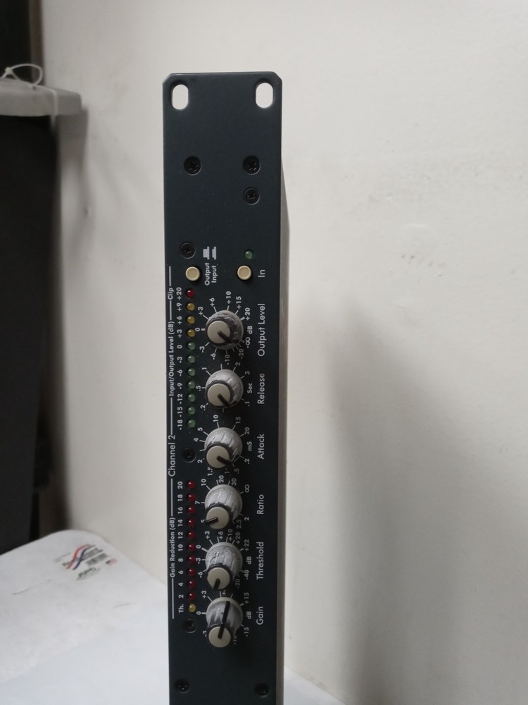 ASHLY CLX-52 Professional 2 Channel Compressor / Limiter Processor