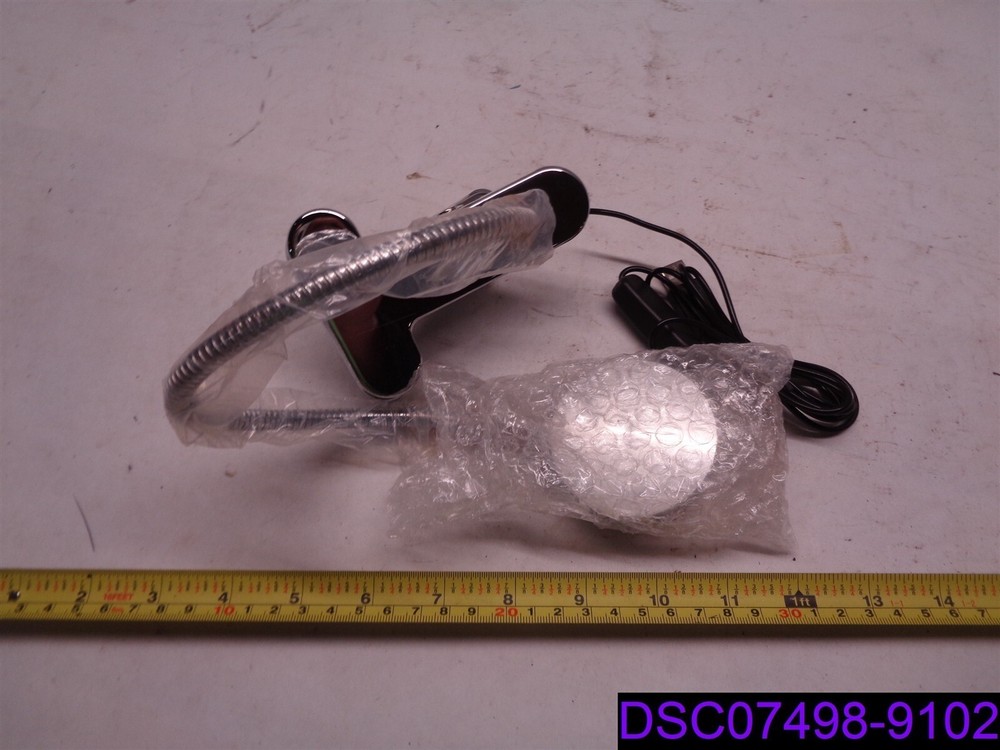 Flexible Clip-On USB Reading Light 4 Brightness Settings