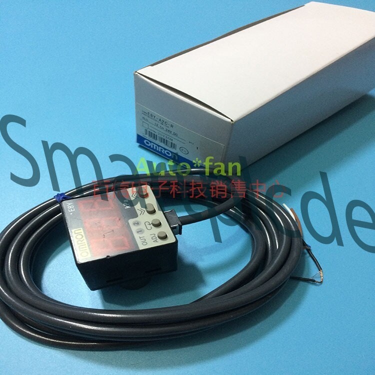 1PCS NEW pressure sensor E8Y-A2C-R