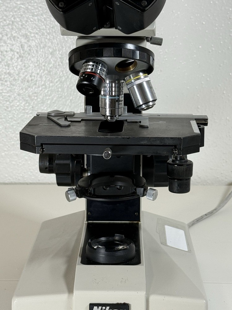 Nikon Labophot Binocular Microscope 10x 40x Objectives - Missing condenser