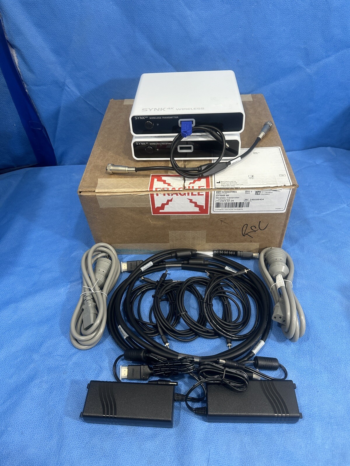 Stryker Synk 4k Wireless Trans 240-031-019 & Rec 240-031-075