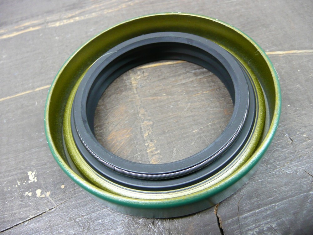New Process NP208 Transfer Case Front Output Shaft Seal