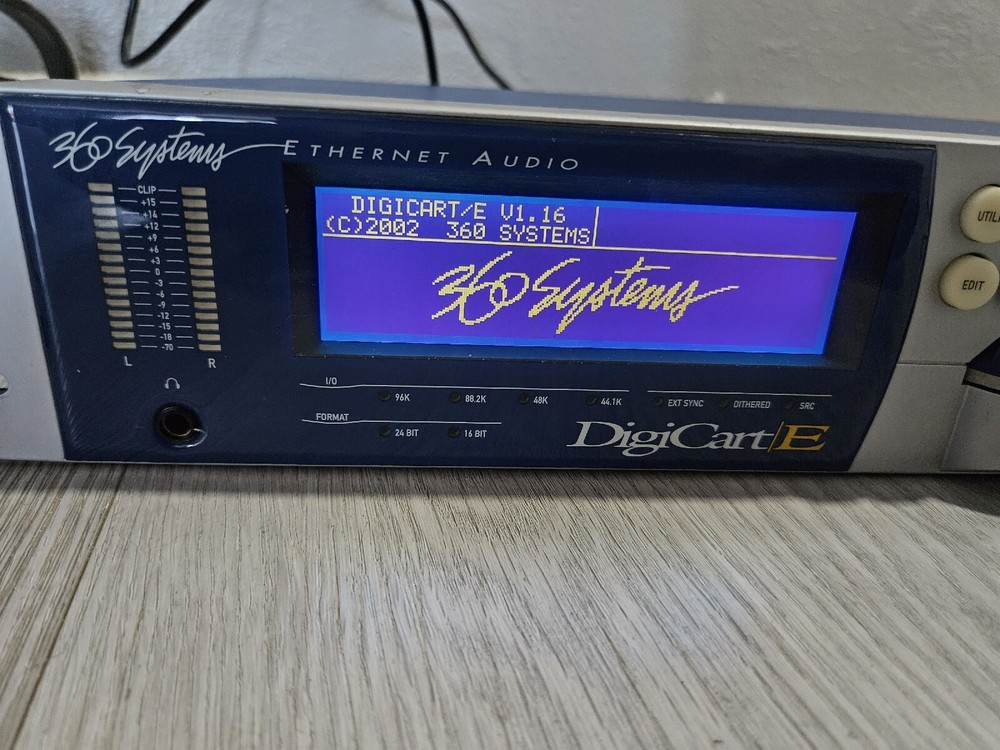 POWERS ON- 360 SYSTEMS DigiCart E E-3000 Ethernet Audio Network Recorder