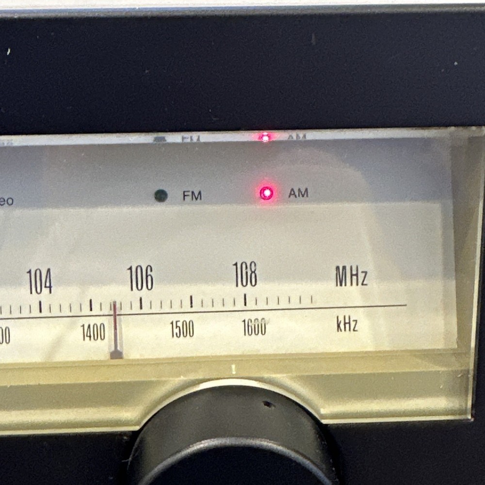 Sansui TU -717 As-Is