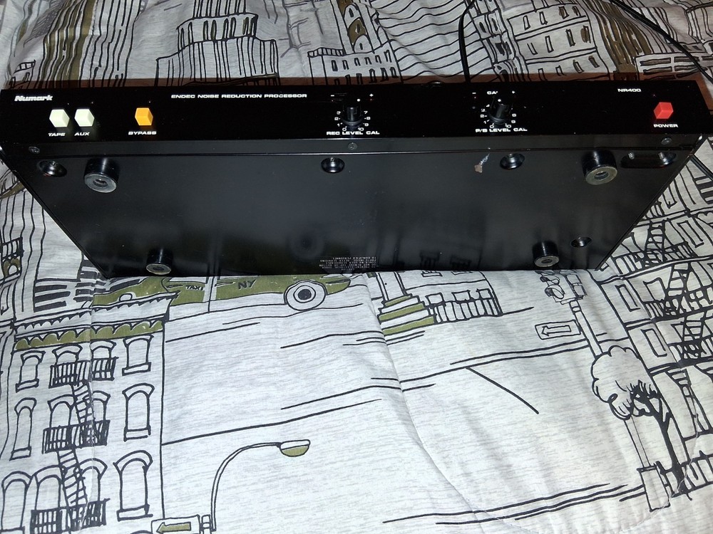 Numark Noise Reduction Processor NR400