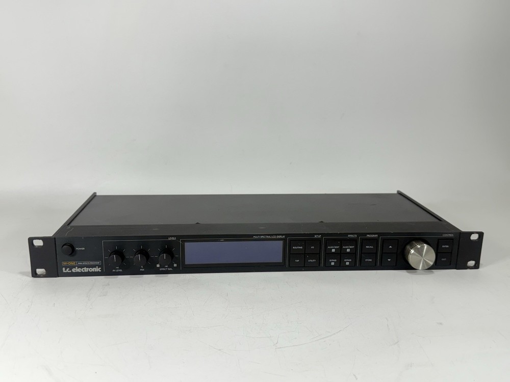 T.C. Electronic M-One Dual Effects Processor ~ TESTED / WORKING