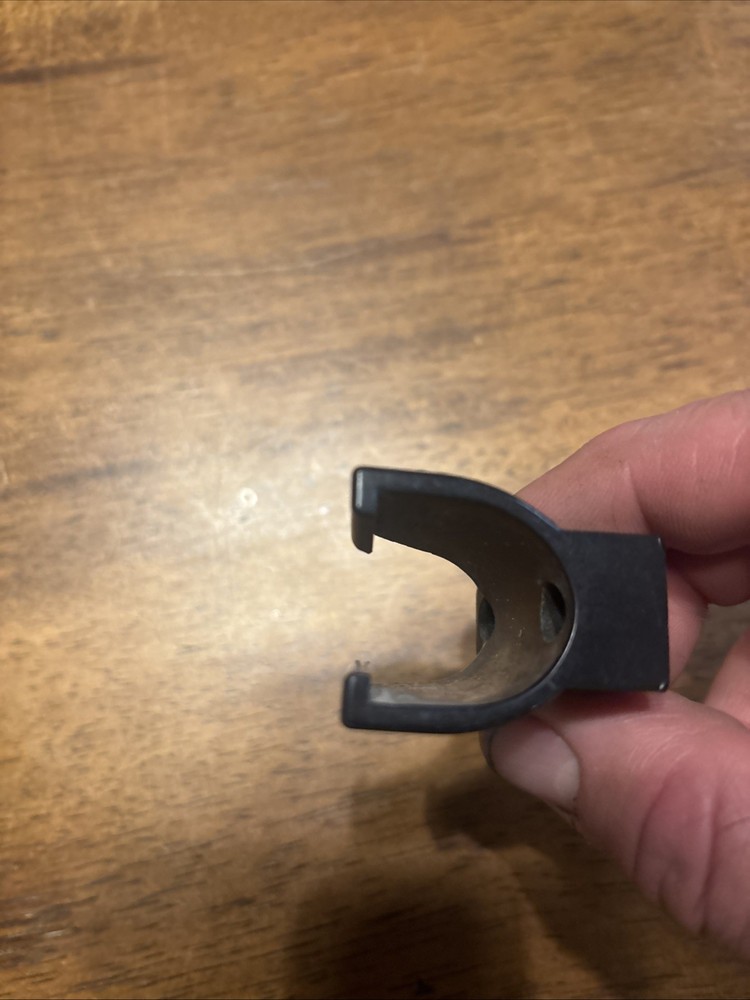 telex aircraft mic holder (black plastic)