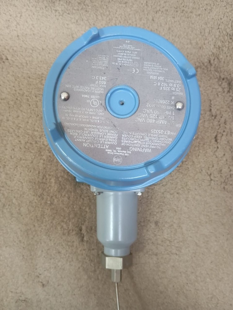 Thermon / Adjustable Control Thermostat / E7-25325