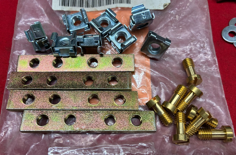 SCHROFF/HOFFMAN ASSEMBLY KIT FOR TELESCOPIC SLIDE 21100-750