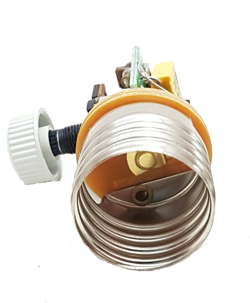 Full Range Dimmer Lamp Socket Nickel Finish E26 New 47668NJB