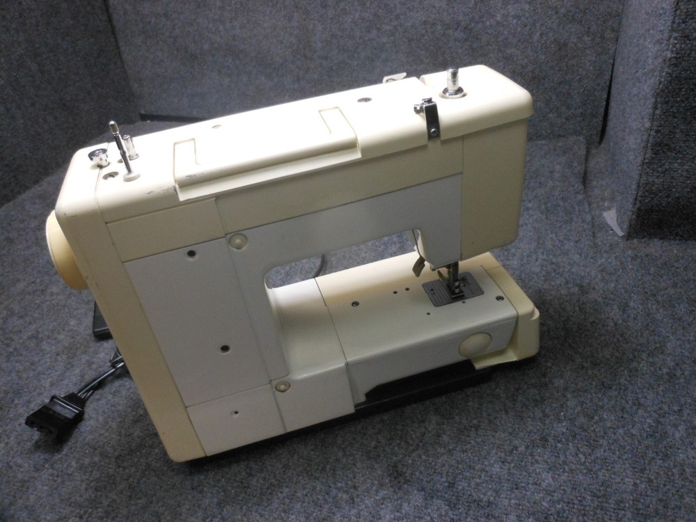 Brother Sewing Machine Zigzag Model Vx-857 80s VINTAGE