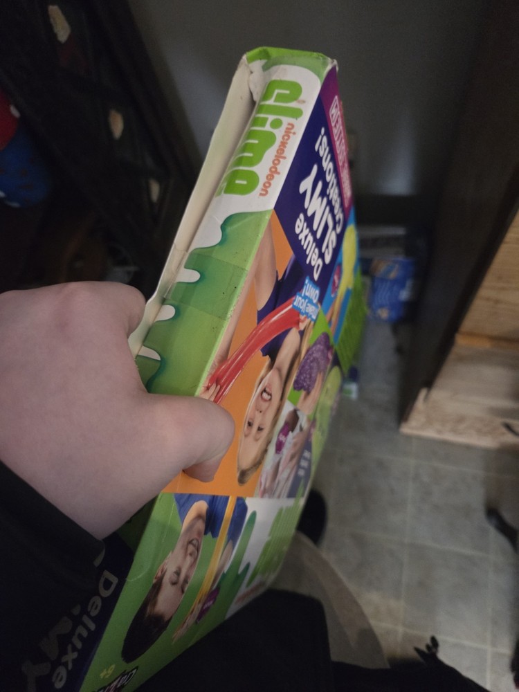 Nickelodeon Slime Super Slimey DIY Kit