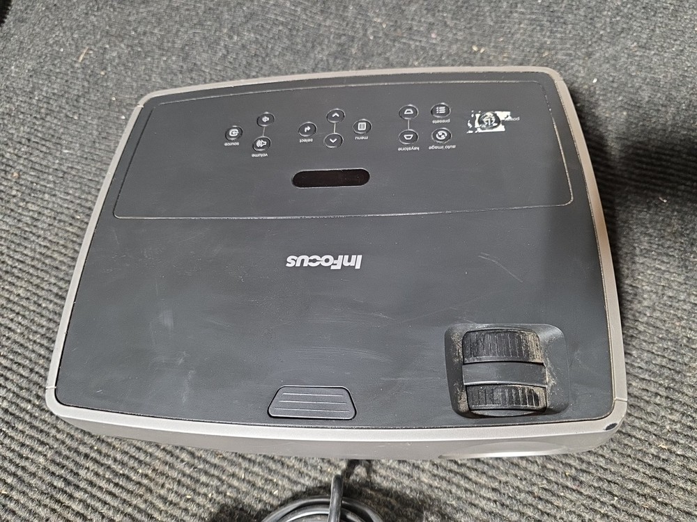 InFocus W240 DLP Projector