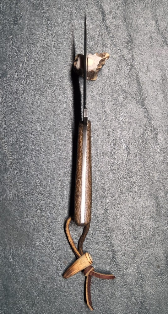 Sharp Finger Brown Leather Sheath Burlap Micarta Handle