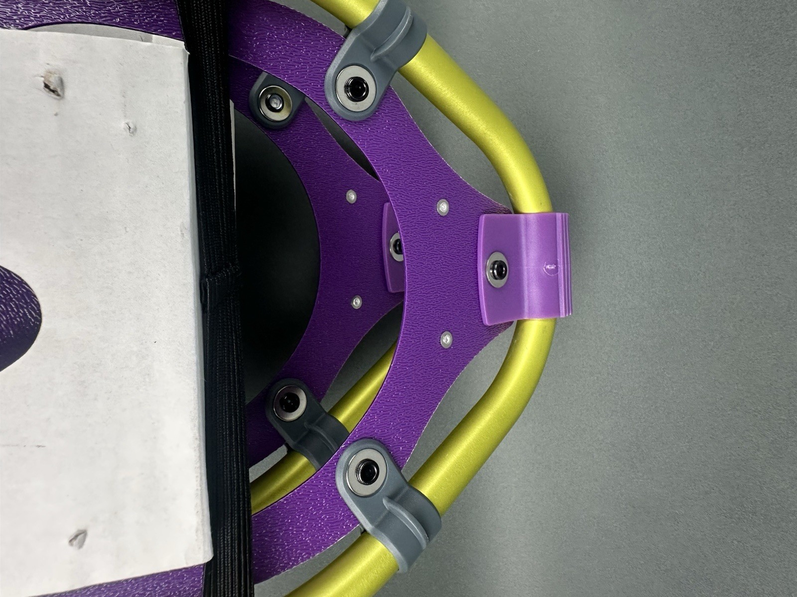 Nor'East Outdoors Elevate Series 821 Snowshoes Neon Purple