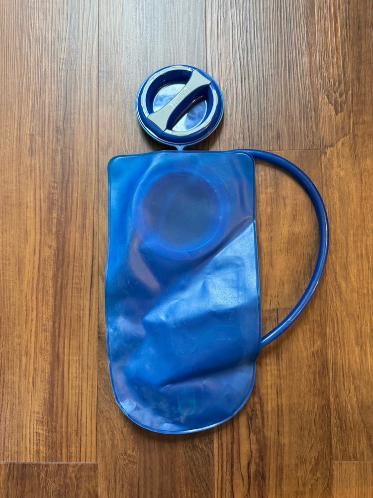 💧CamelBak Classic 2.5L/85oz Hydration Reservoir / Bladder