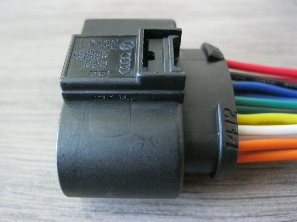 For VW AUDI Transmission Gearbox Wiring Connector Pigtail Plug Socket 4H0973717