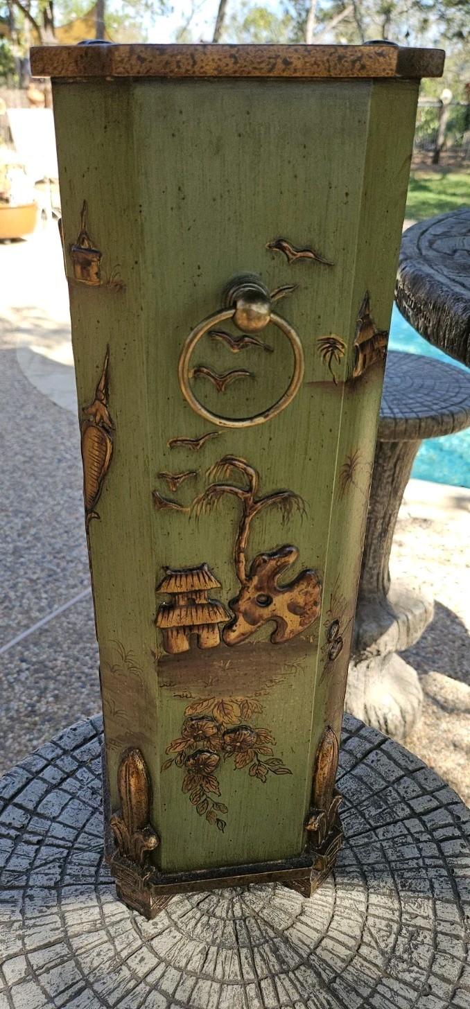 18" Octagonal Raised Japanese Asian  Chinoiserie Umbrella Walking Stick Stand