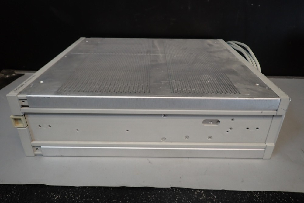 Tektronix TM506 6-Slot Mainframe