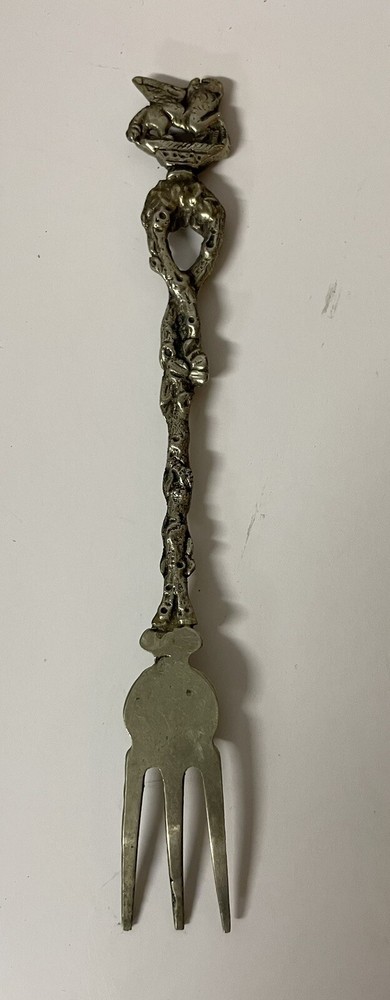 Vintage Grazzini Italy Ornate Shell Spoon