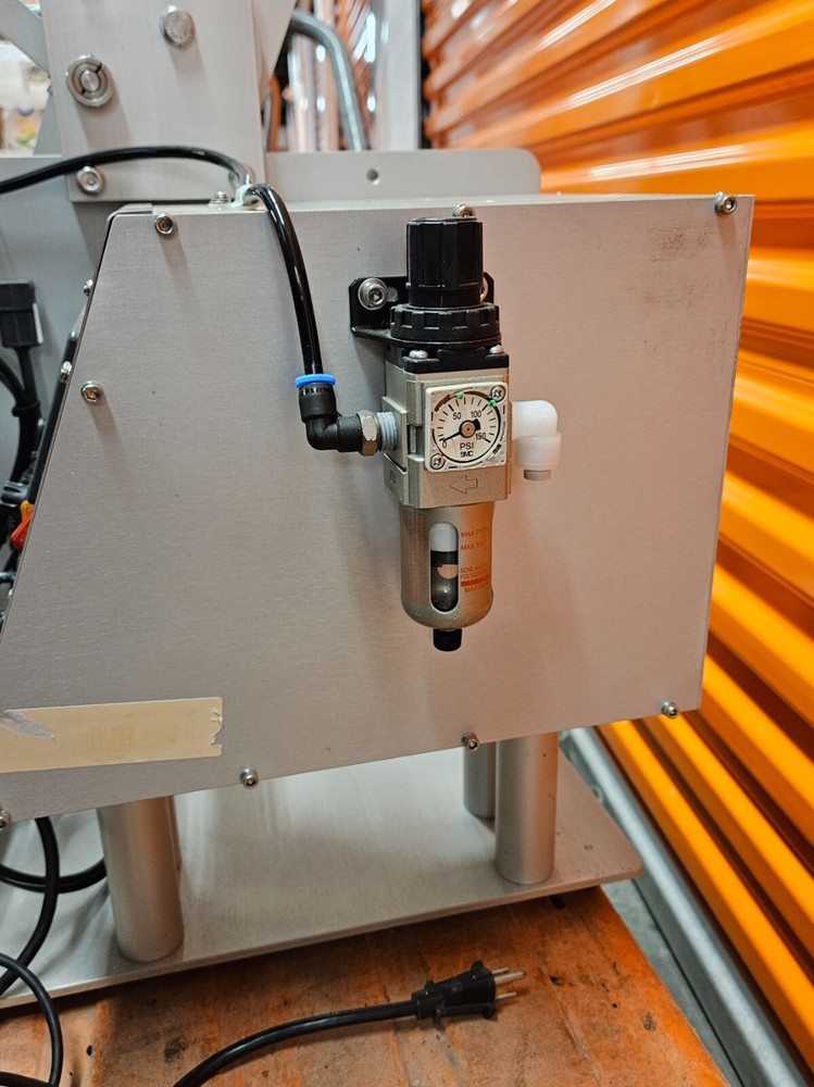 LSI Model 301 Table Top Wrap Around Pressure Sensitive Labeler – Semi-Automatic