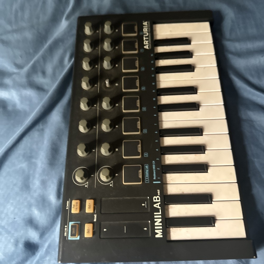 Arturia MiniLab MkII 25 Slim-key Controller