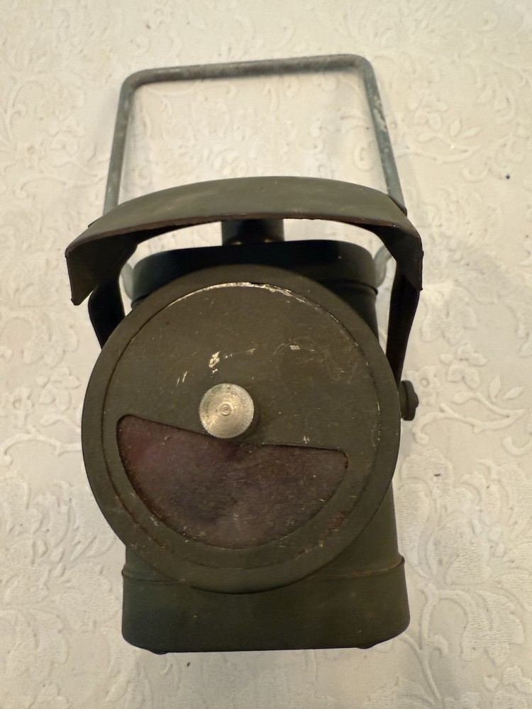 WWII BRITISH FLASHLIGHT TORCH LIGHT New In Original Box