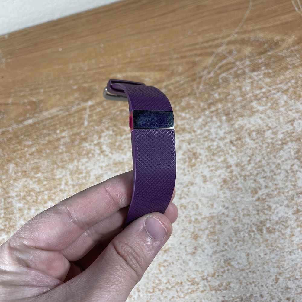 Fitbit Charge HR Wireless Activity Tracker PLUM (Purple) - Untested