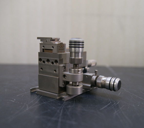 NewPort 561D Fiber Alignment Stage