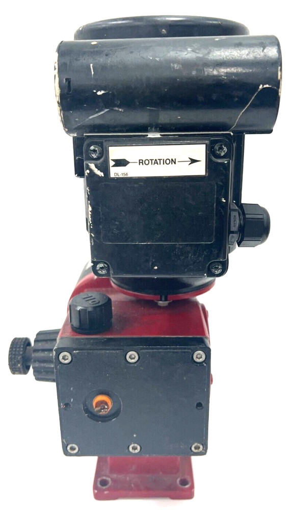 LUTZ-JESCO MODEL MEMDOS E 0104E0076CMB2DD METERING PUMP