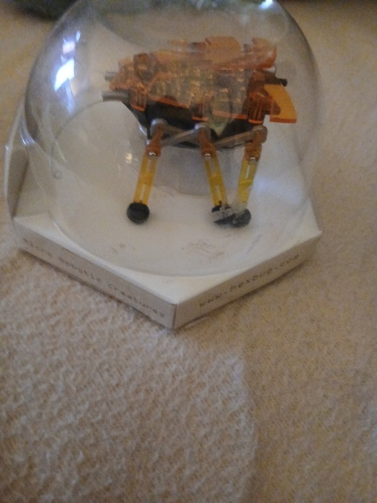 Hexbug Alpha Micro Robotic Creature New Vintage