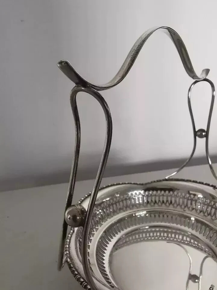 Mappin & Webb Solid Silver Cake Basket - Sheff. 1905