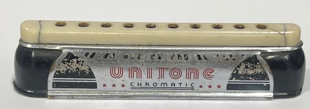 VINTAGE UNITONE CHROMATIC HARMONICA - HARMONIC REED CORP