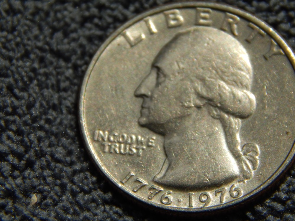 Bicentenial Quarter No Mint Mark Multiple Errors Reverse Side and Obverse side