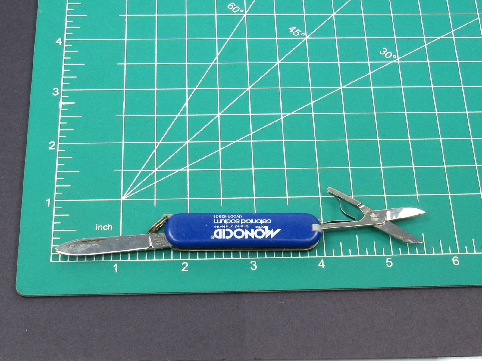 Monocid Victorinox Swiss Pocket Knife Drug Rep Pharmaceutical Promo Advertising