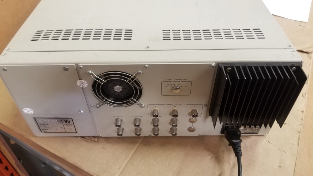 VII 1202 Signal Source/CCTV Test Pattern Generator Powers UP!