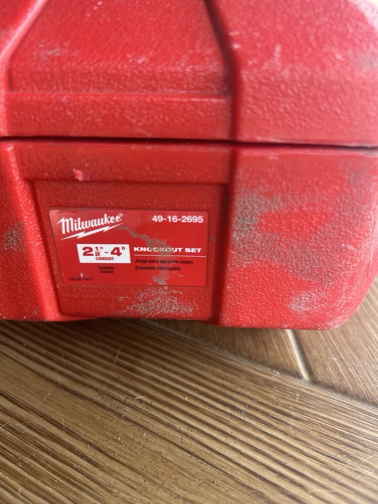 Milwaukee 49-16-2695 Knockout Set