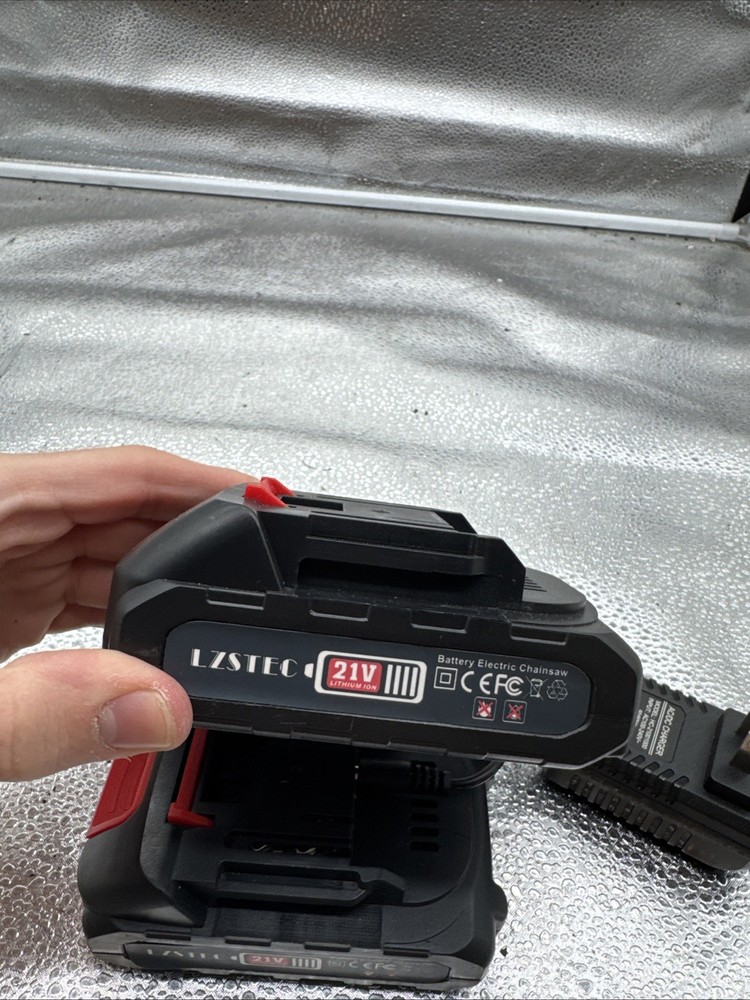(2) LZSTEC Battery’s 21V. V