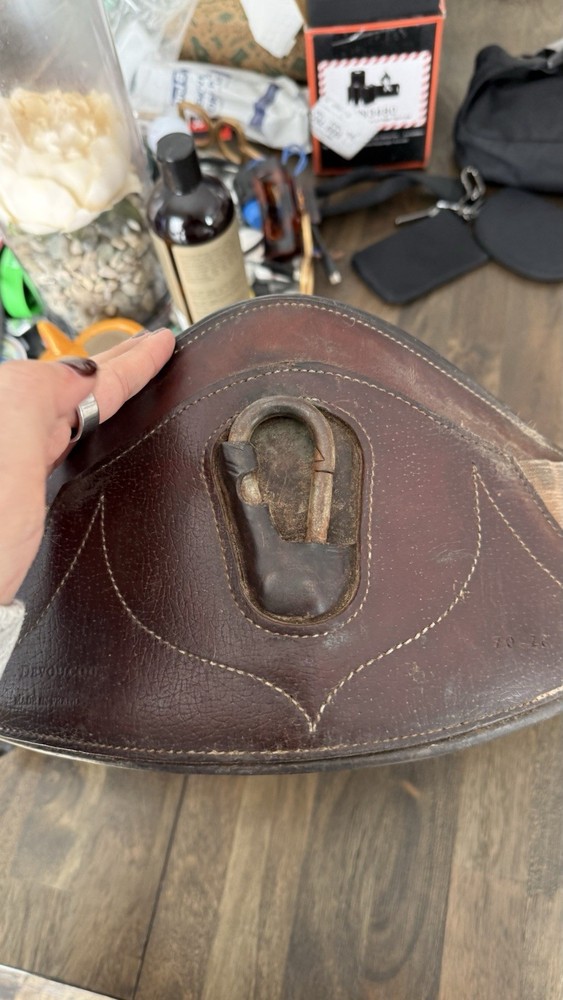 Devoucoux Brown Short Girth Size 28