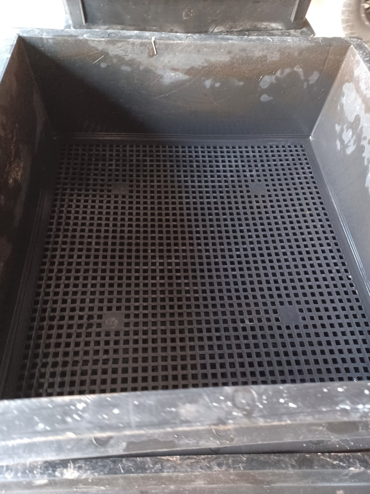 !!!! WORM FACTORY 360 UPWARD COMPOSTERS 2 OF THEM !!!!!